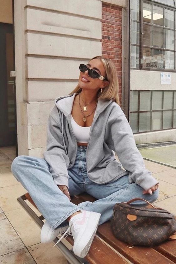 Cách Mặc áo Hoodie Zip-Up phong cách và hợp thời trang hơn